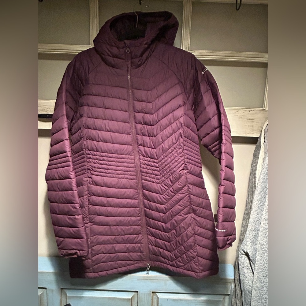 Columbia insulated mid length winter coat in eggplant color
